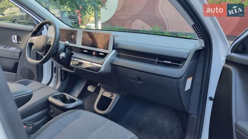 Внедорожник / Кроссовер Hyundai Ioniq 5 2024 в Черновцах