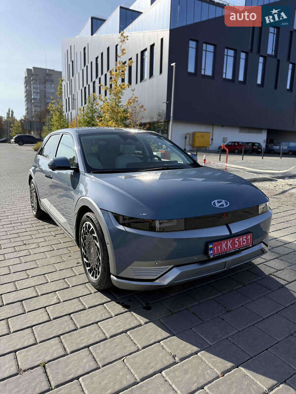 Внедорожник / Кроссовер Hyundai Ioniq 5 2022 в 