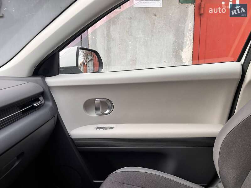 Внедорожник / Кроссовер Hyundai Ioniq 5 2023 в Хмельницком фото 17 Внедорожник / Кроссовер Hyundai Ioniq 5 2023 в Хмельницком