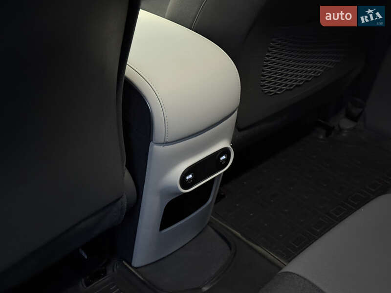 Внедорожник / Кроссовер Hyundai Ioniq 5 2024 в Тернополе фото 49 Внедорожник / Кроссовер Hyundai Ioniq 5 2024 в Тернополе