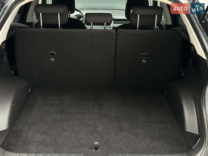 Внедорожник / Кроссовер Hyundai Ioniq 5 2022 в Тернополе фото 45 Внедорожник / Кроссовер Hyundai Ioniq 5 2022 в Тернополе