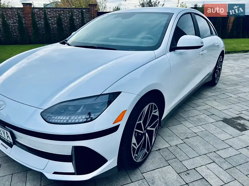 Hyundai Ioniq 6
