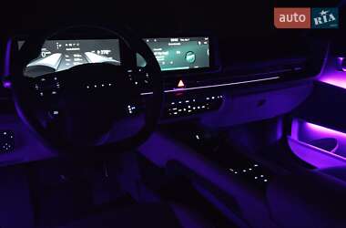 Фастбэк Hyundai Ioniq 6 2023 в 