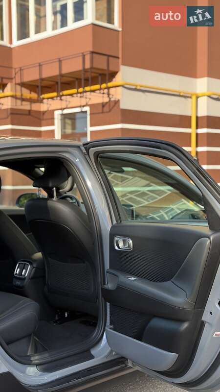 Фастбэк Hyundai Ioniq 6 2023 в Умани