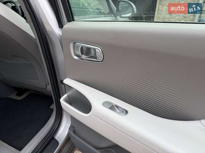 Фастбэк Hyundai Ioniq 6 2023 в Львове фото 21 Фастбэк Hyundai Ioniq 6 2023 в Львове