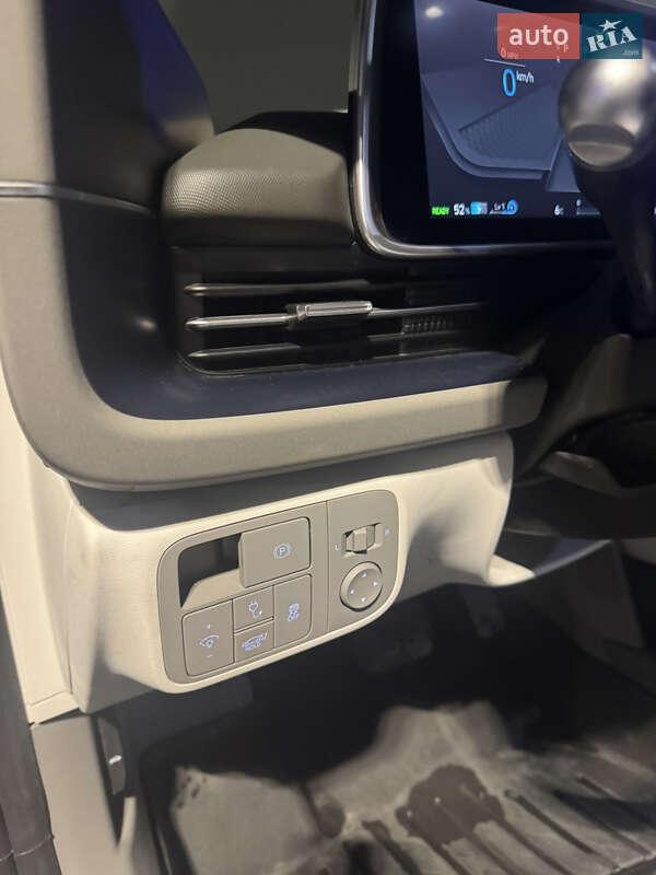 Фастбек Hyundai Ioniq 6 2023 в Львові фото 13 Фастбек Hyundai Ioniq 6 2023 в Львові