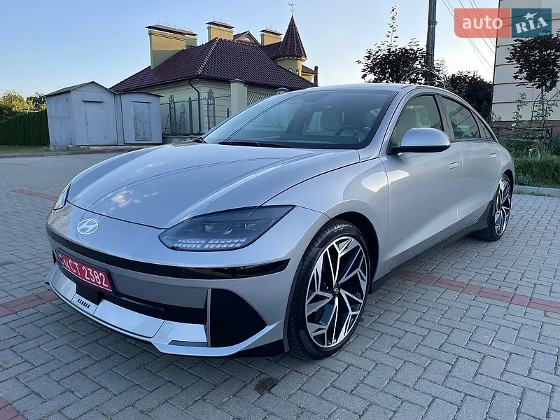 Hyundai Ioniq 6