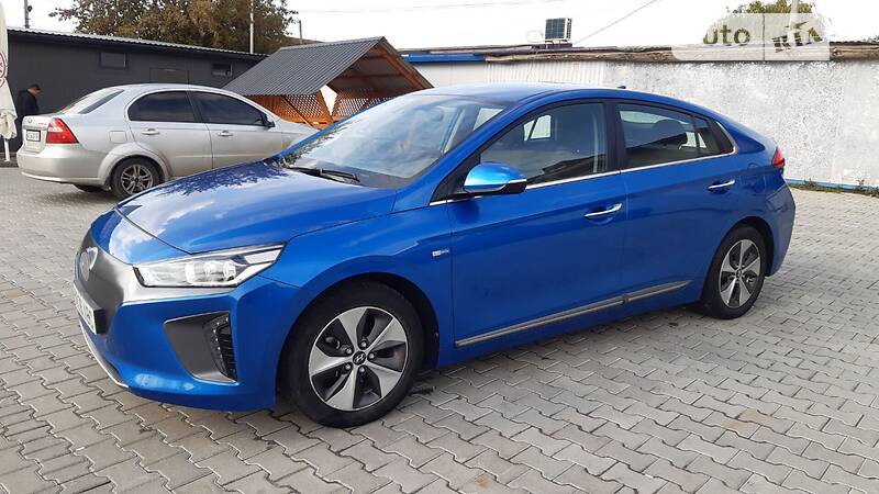 Hyundai Ioniq Electric
