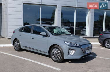 Ліфтбек Hyundai Ioniq Electric 2021 в Кременчуці