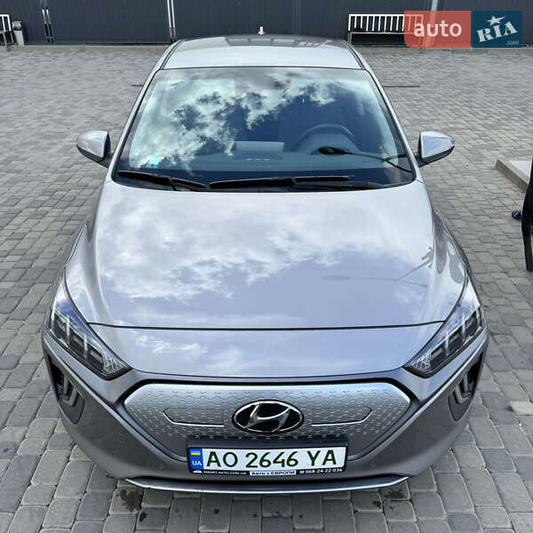 Ліфтбек Hyundai Ioniq Electric 2020 в Мукачевому