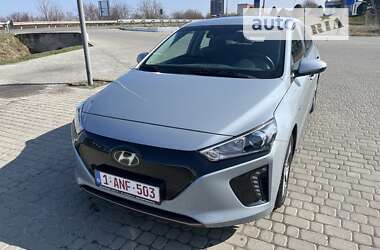 Лифтбек Hyundai Ioniq Electric 2018 в Жовкве