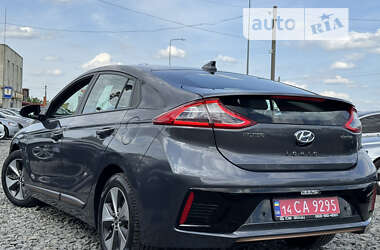 Лифтбек Hyundai Ioniq Electric 2019 в Стрые