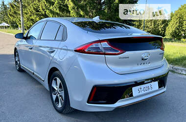 Лифтбек Hyundai Ioniq Electric 2018 в Ровно