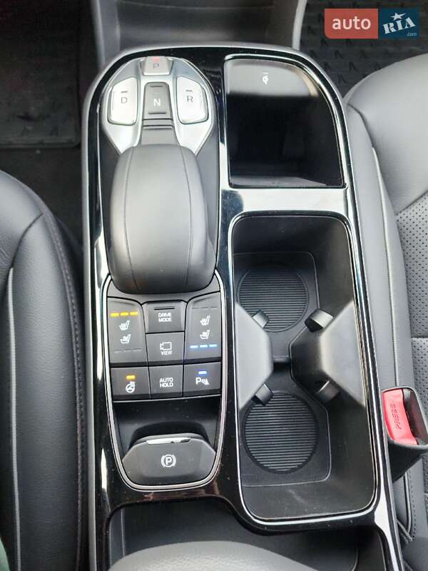 Лифтбек Hyundai Ioniq Electric 2019 в Нововолынске