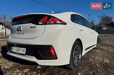 Лифтбек Hyundai Ioniq Electric 2021 в Самборе