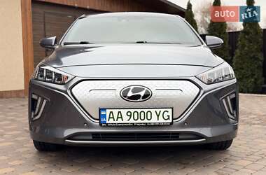 Лифтбек Hyundai Ioniq Electric 2019 в Черновцах