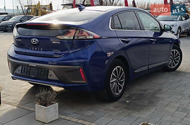 Ліфтбек Hyundai Ioniq Electric 2020 в Вінниці