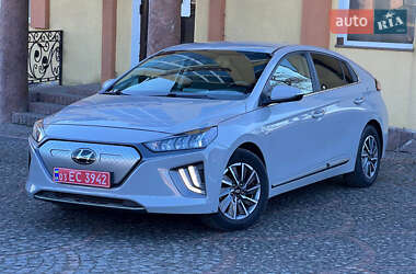 Ліфтбек Hyundai Ioniq Electric 2021 в Тернополі