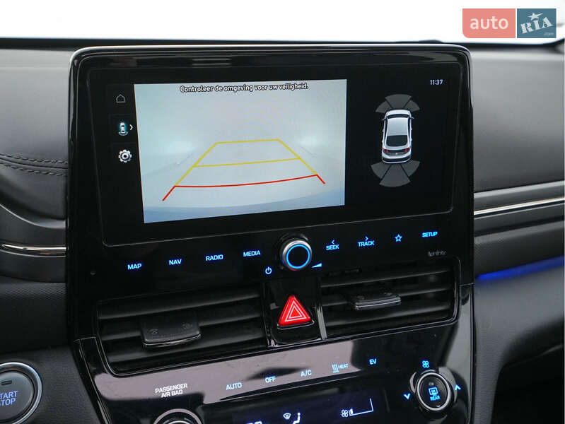 Лифтбек Hyundai Ioniq Electric 2019 в Виноградове фото 20 Лифтбек Hyundai Ioniq Electric 2019 в Виноградове