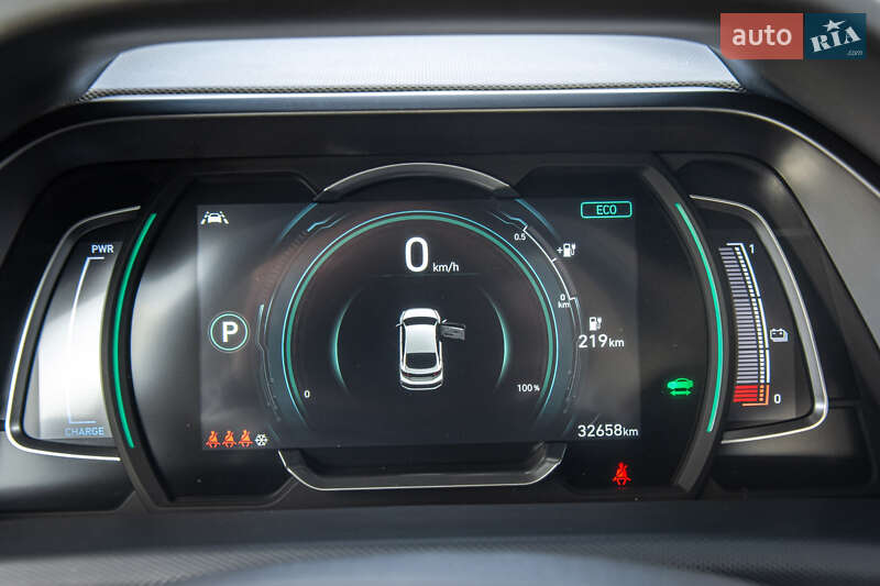 Лифтбек Hyundai Ioniq Electric 2021 в Житомире