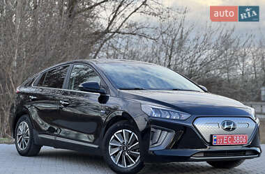 Лифтбек Hyundai Ioniq Electric 2020 в Тернополе