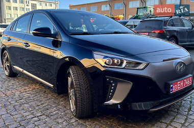 Ліфтбек Hyundai Ioniq Electric 2017 в 