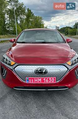 Лифтбек Hyundai Ioniq Electric 2019 в Хмельницком