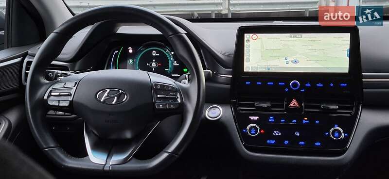 Лифтбек Hyundai Ioniq Electric 2019 в Киеве