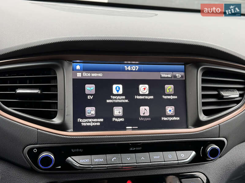 Лифтбек Hyundai Ioniq Electric 2017 в Тернополе фото 70 Лифтбек Hyundai Ioniq Electric 2017 в Тернополе
