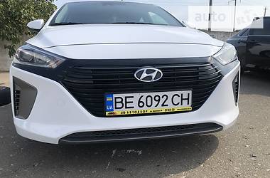 Хэтчбек Hyundai Ioniq 2017 в Киеве