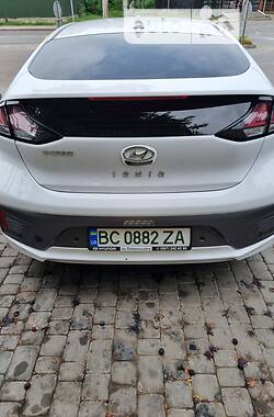 Лифтбек Hyundai Ioniq 2019 в Львове