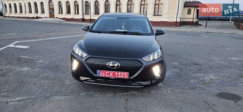 Ліфтбек Hyundai Ioniq 2019 в Володимирі