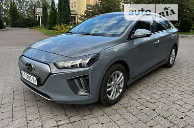 Ліфтбек Hyundai Ioniq 2021 в 