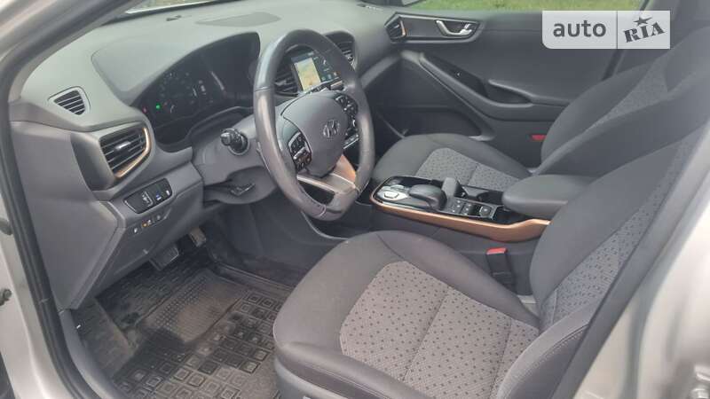 Лифтбек Hyundai Ioniq 2019 в Кропивницком
