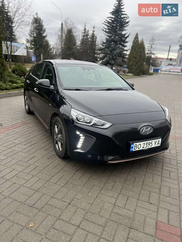 Хетчбек Hyundai Ioniq 2017 в Тернополі