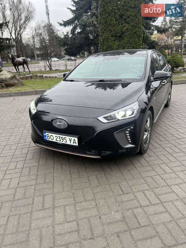 Хетчбек Hyundai Ioniq 2017 в Тернополі