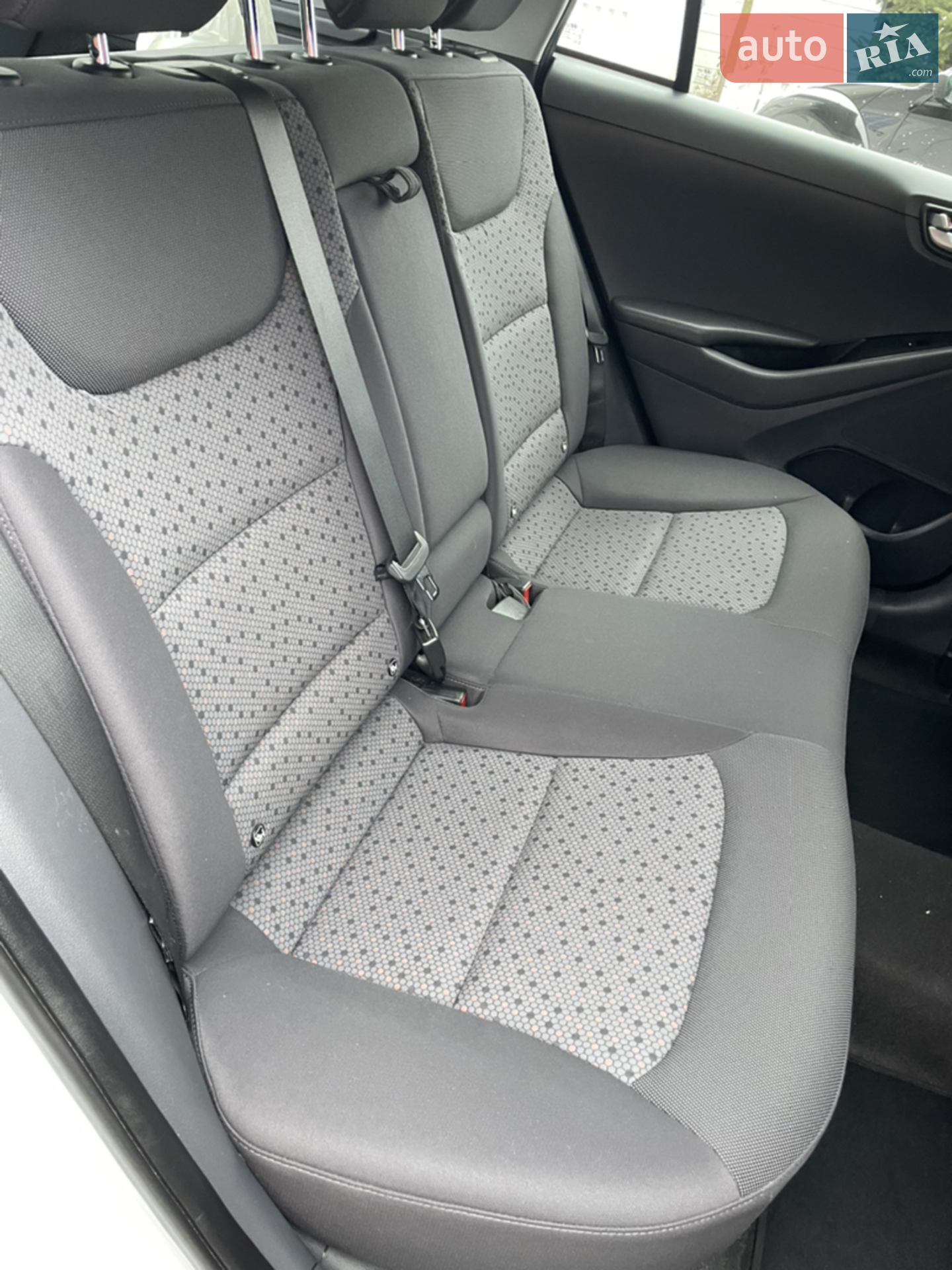 2017 Hyundai IONIQ - мініатюра 16