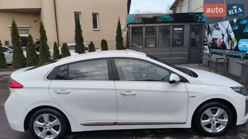 Ліфтбек Hyundai Ioniq 2019 в Івано-Франківську фото 3 Ліфтбек Hyundai Ioniq 2019 в Івано-Франківську