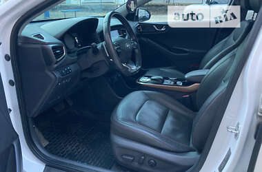 Хэтчбек Hyundai Ioniq 2017 в Сумах