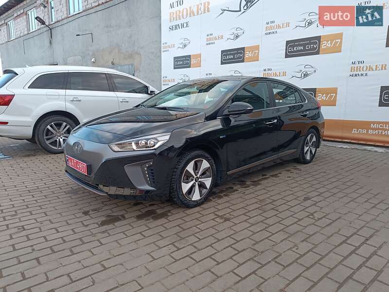 Хетчбек Hyundai Ioniq 2018 в Києві
