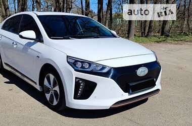 Хэтчбек Hyundai Ioniq 2018 в Умани