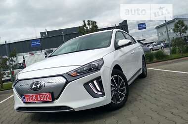 Лифтбек Hyundai Ioniq 2021 в Луцке