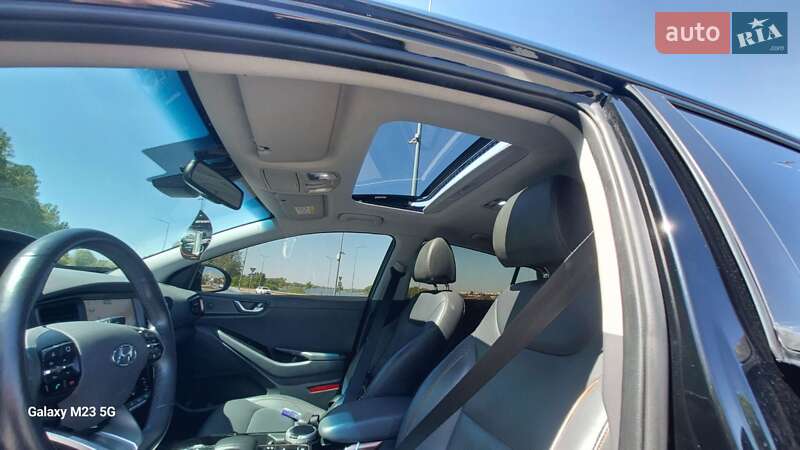 Хэтчбек Hyundai Ioniq 2016 в Виннице