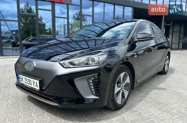 Хэтчбек Hyundai Ioniq 2017 в Ровно