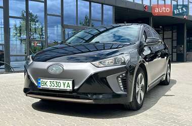 Хэтчбек Hyundai Ioniq 2017 в Ровно