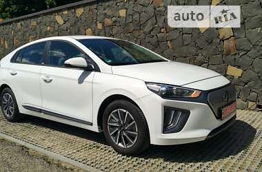 Ліфтбек Hyundai Ioniq 2021 в Луцьку