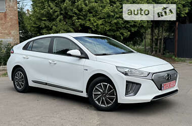 Лифтбек Hyundai Ioniq 2020 в Ровно