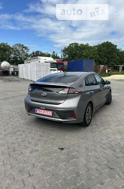 Ліфтбек Hyundai Ioniq 2020 в Чернівцях