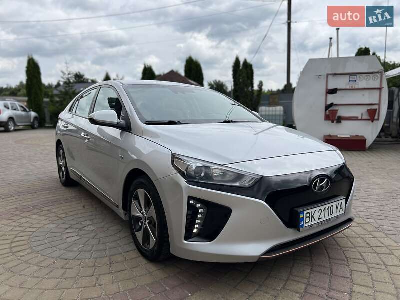 Хетчбек Hyundai Ioniq 2018 в Радивиліві
