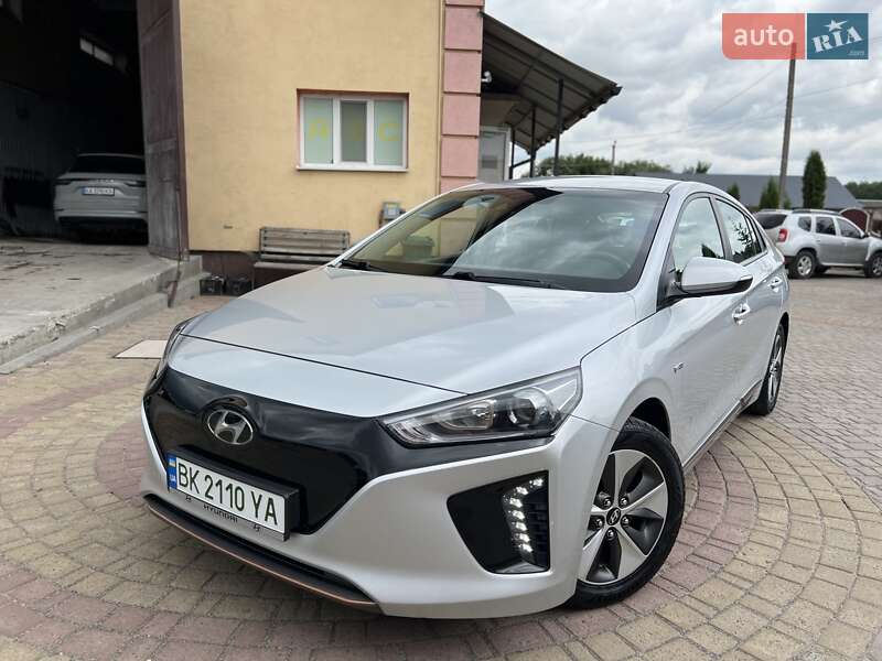 Хетчбек Hyundai Ioniq 2018 в Радивиліві